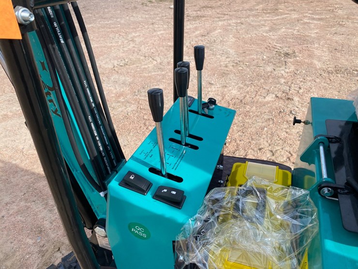 2026-cfg-industry-mh12rx-image-11