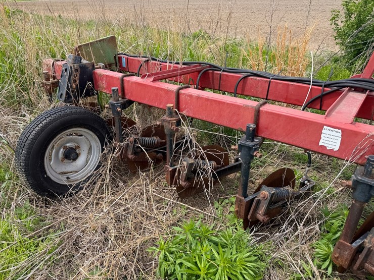 case-ih-5300-image-45