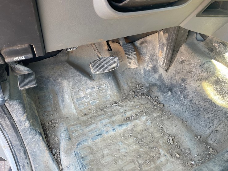 2012-ford-f550-image-52