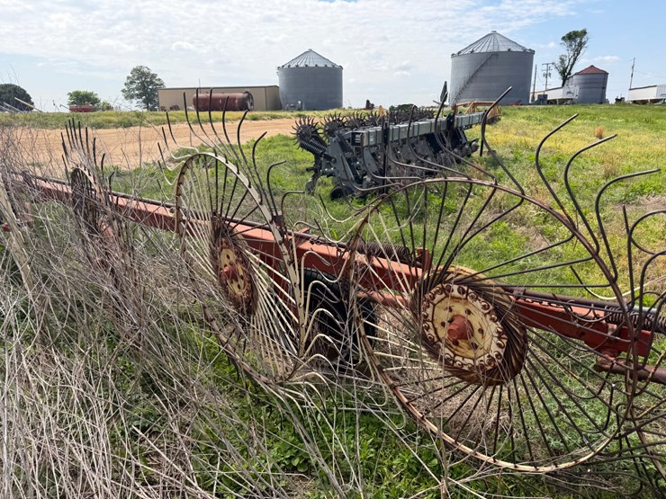 #46931-•-rossi-rt79-hay-rake-image-32