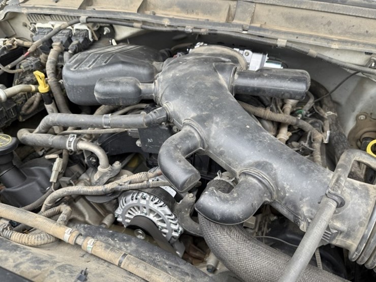 2015-ford-f550-sd-image-13