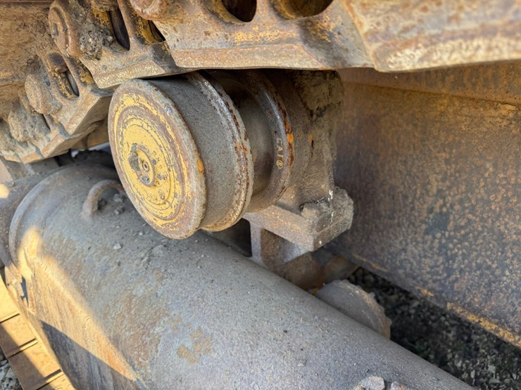 1998-caterpillar-d6r-xl-image-11