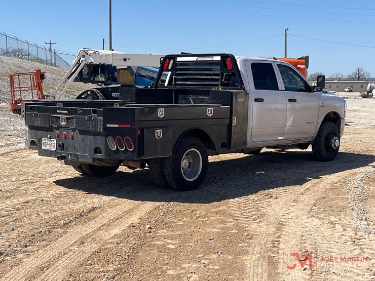 2019-ram-3500-hd-image-3