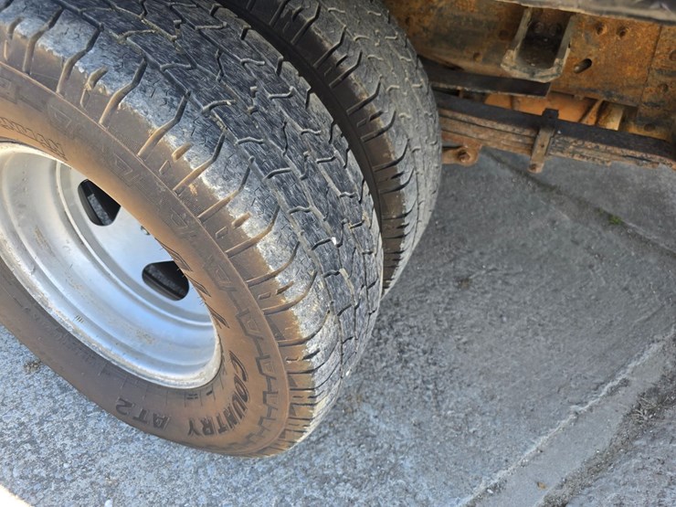 2015-chevrolet-silverado-3500-image-47