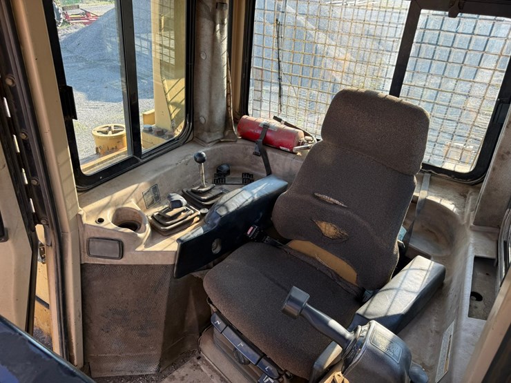 1998-caterpillar-d6r-xl-image-75