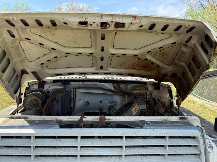 1982-ford-f700-image-39