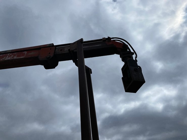 1990-mack-dm690s-image-32