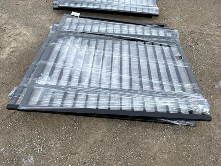 unused-(1)-set-of-greatbear-14-ft-dual-swing-image-1