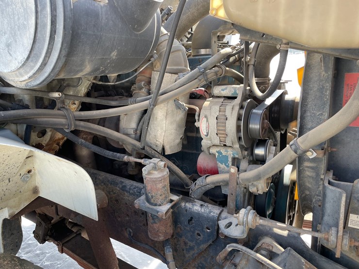 1999-international-4900-image-51