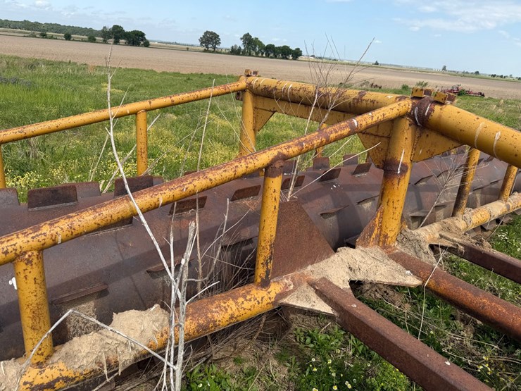 #46926-•-20'-stubble-roller-image-16