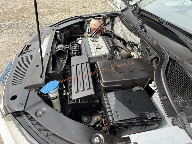 2016-volkswagen-tiguan-image-12