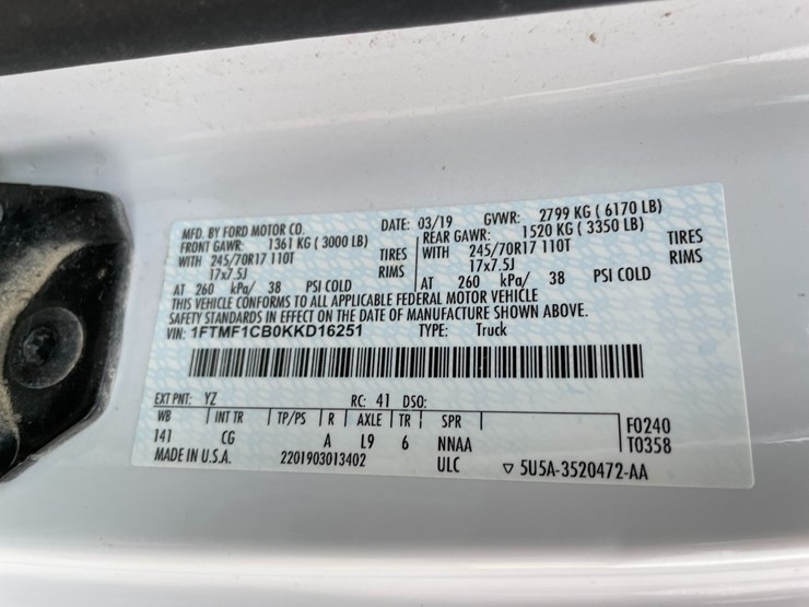 2019-ford-f150-image-36