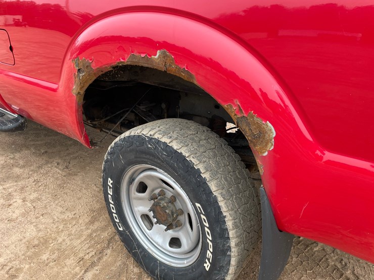 2013-ford-f350-image-28