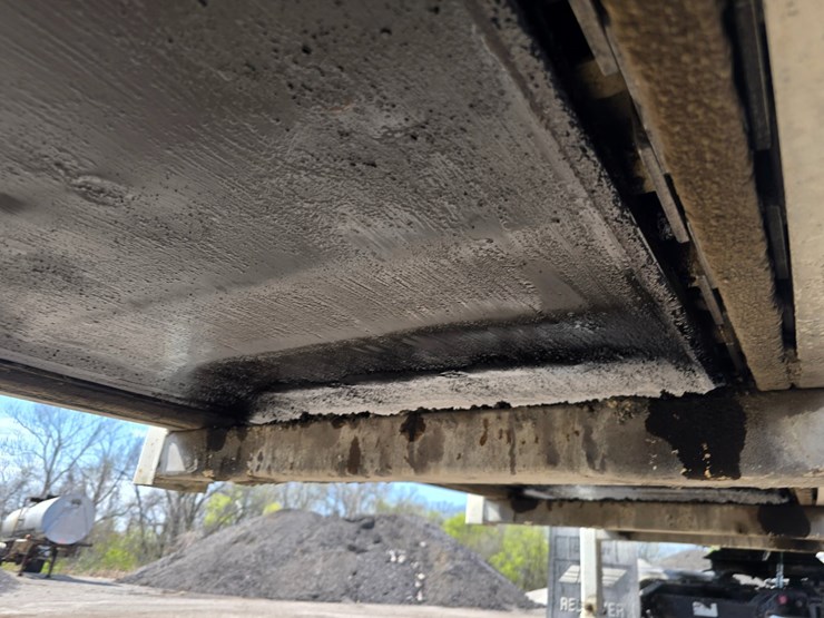 2000-red-river-live-bottom-image-40