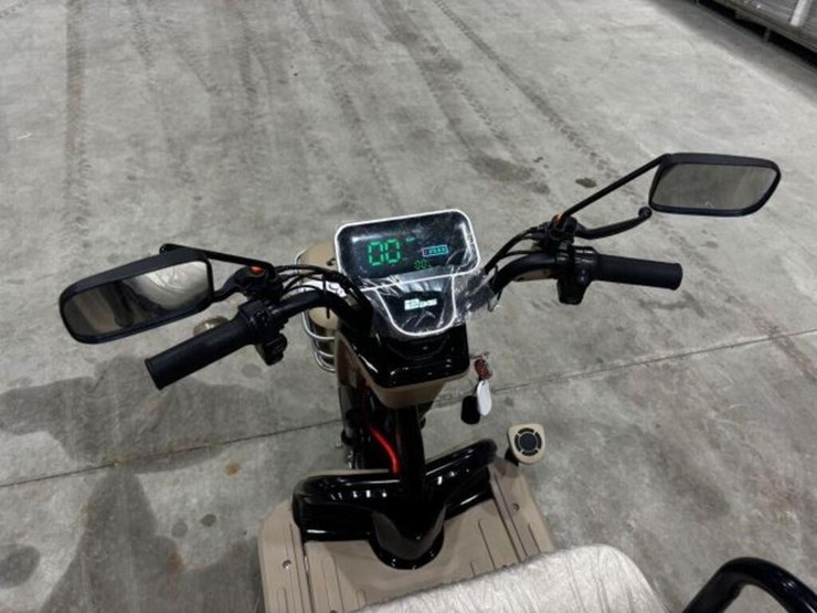 unused-2026-sdlanch-irgc40-electric-tricycle-image-16