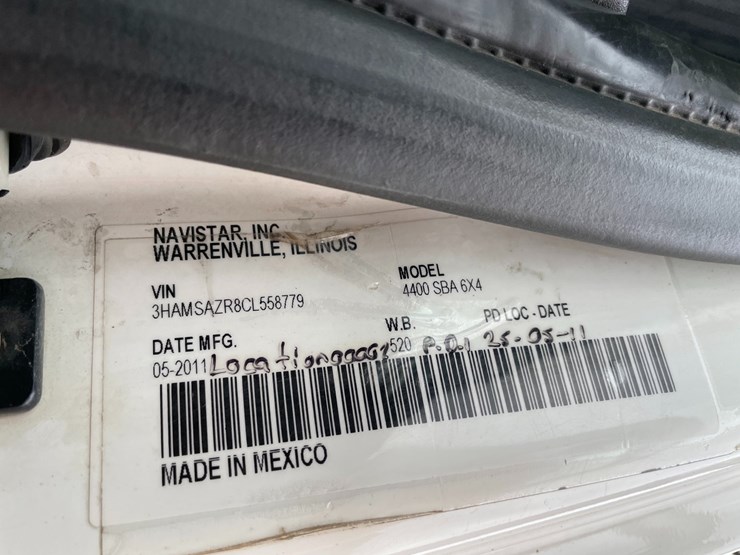 2012-international-durastar-4400-image-82