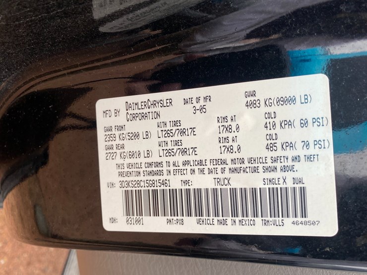 2005-dodge-2500-image-53