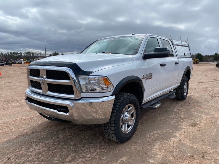 2018-dodge-ram-2500-image-1