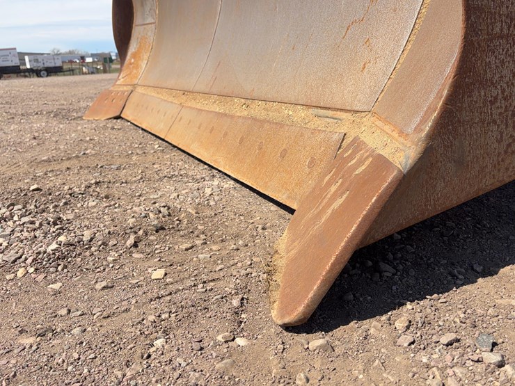 1998-caterpillar-d6r-xl-image-10