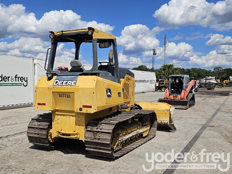 deere-450k-image-5