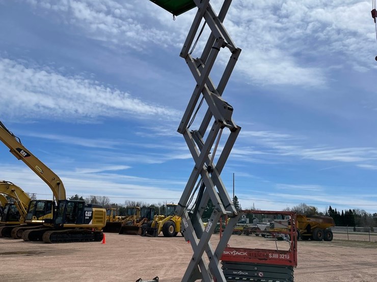 2016-genie-gs1930-image-13