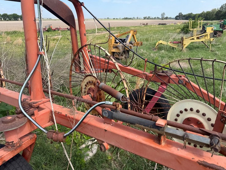 #46931-•-rossi-rt79-hay-rake-image-19