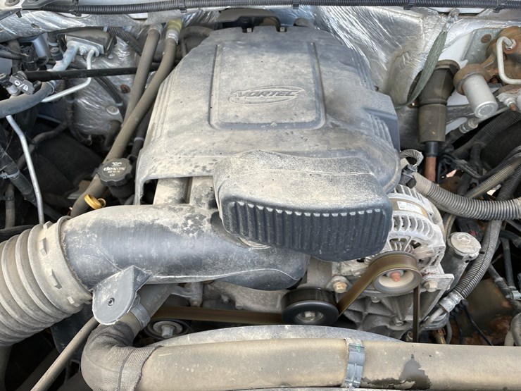 2015-chevrolet-silverado-2500-image-50