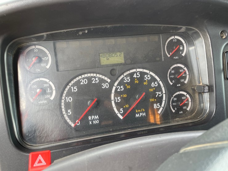 2005-caterpillar-c13-image-50