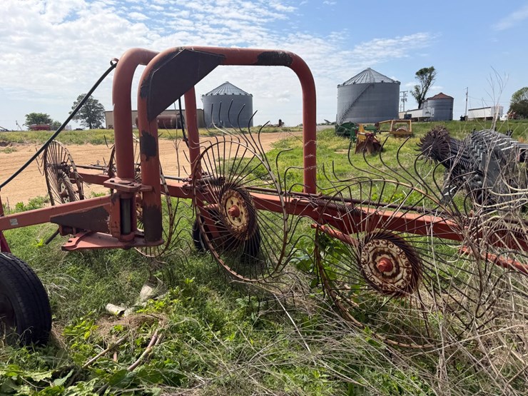 #46931-•-rossi-rt79-hay-rake-image-36