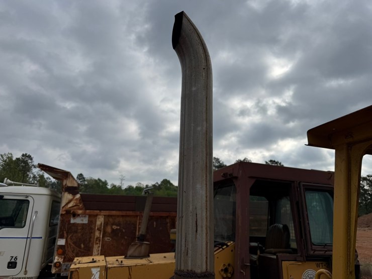 caterpillar-d4c-image-34