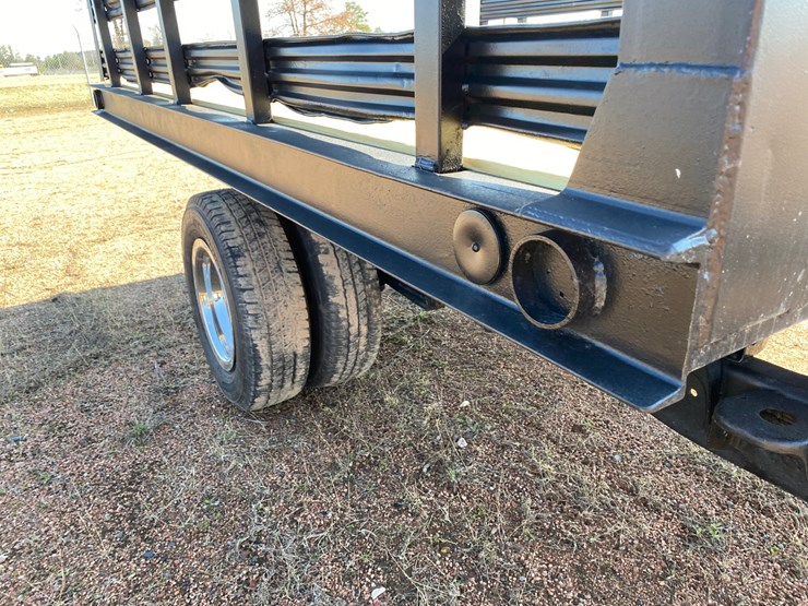 custom-trailer-image-12