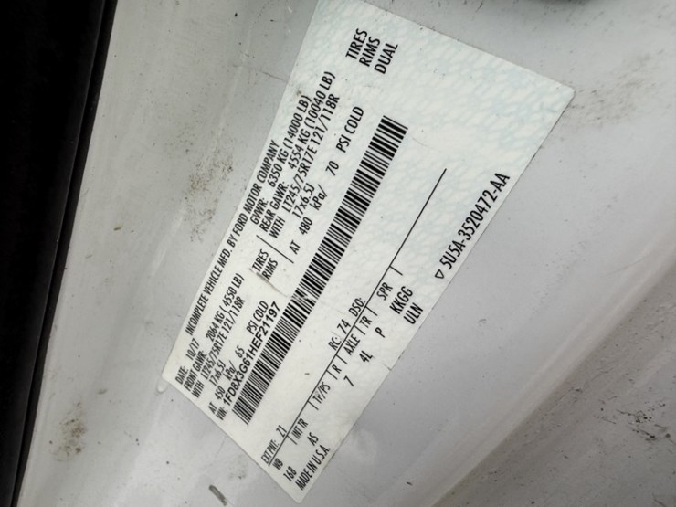 2017-ford-f350-image-9