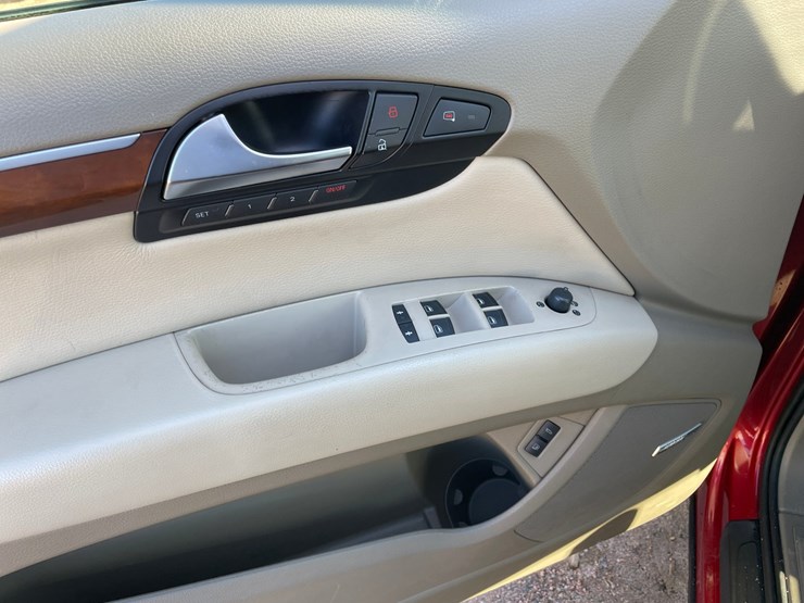 2007-audi-q7-image-37