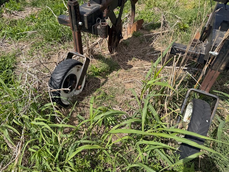 2000-landoll-2000-image-40