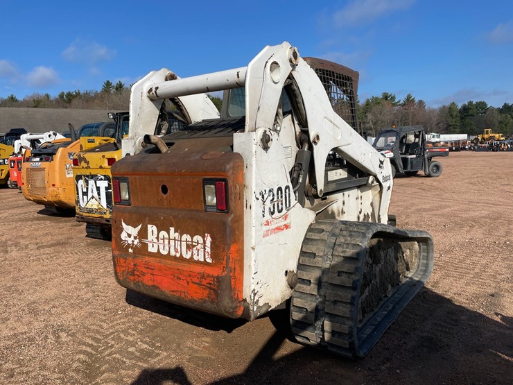 2005-bobcat-t300-image-5