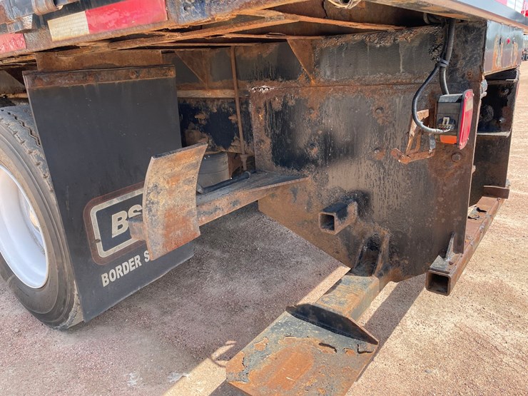 2016-international-durastar-4400-image-34