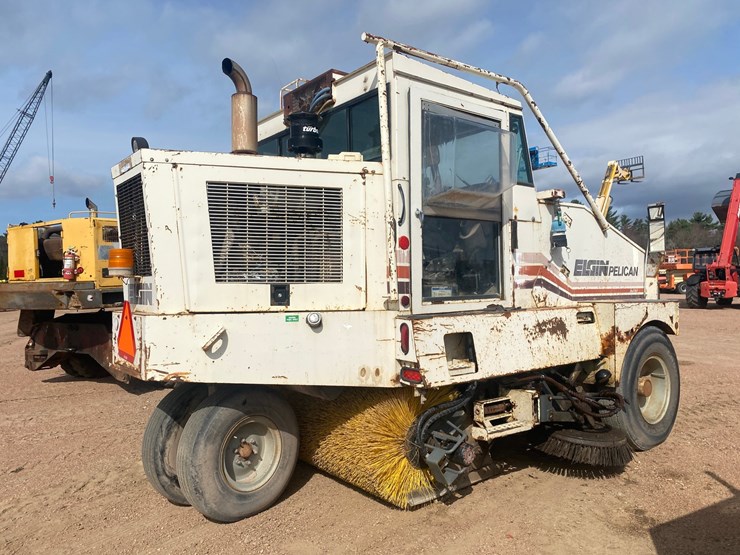 elgin-pelican-s-image-4