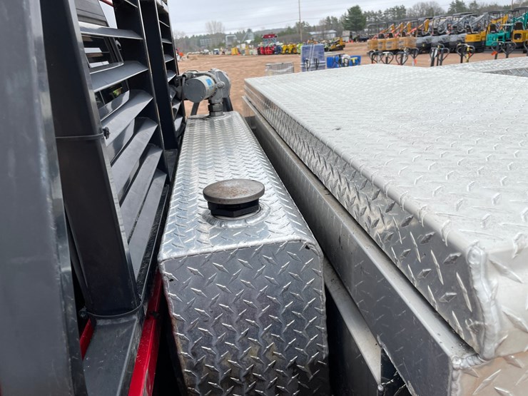 2013-ford-f350-image-30