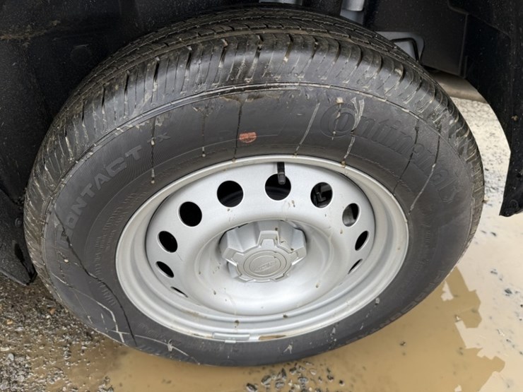 2024-ford-maverick-image-17