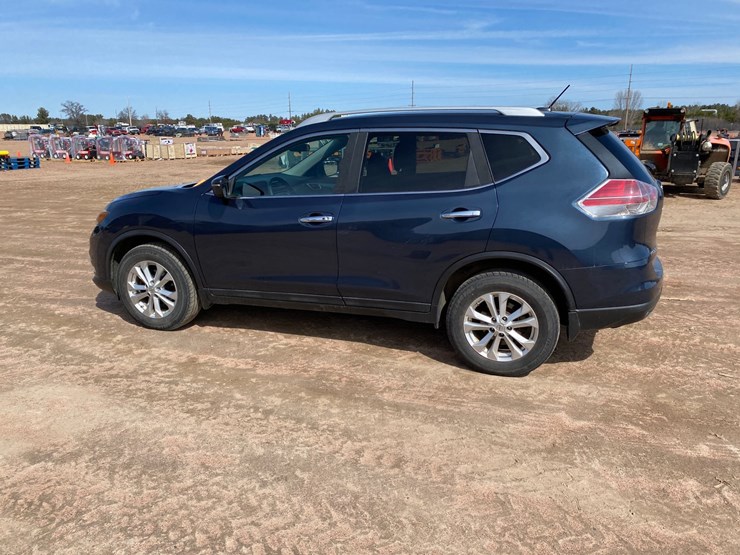 2016-nissan-rogue-image-11