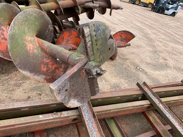 #1132-•-beeline-boring-machine-with-bits-image-12