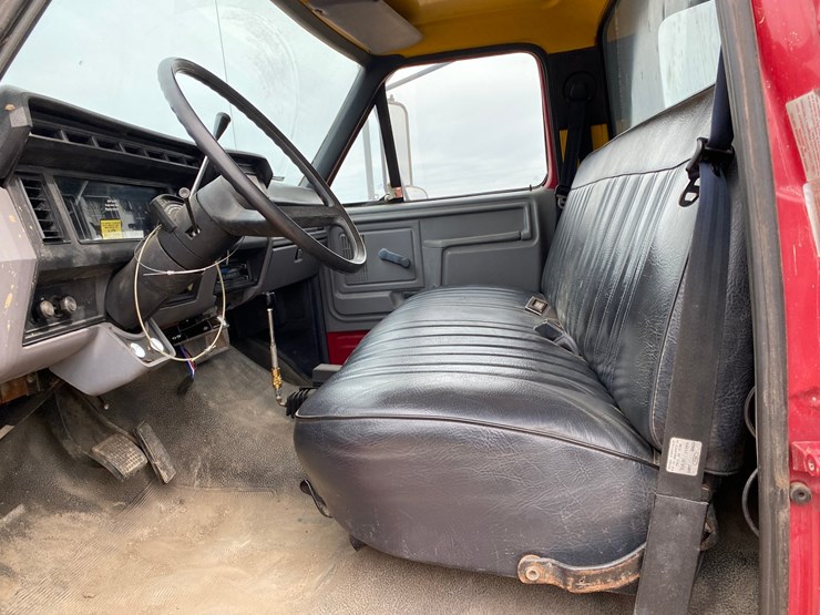 1995-ford-f700-image-35