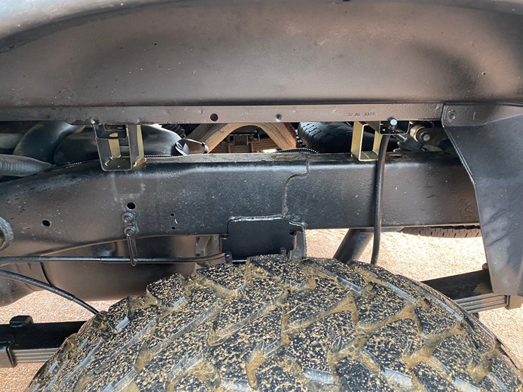 2005-dodge-2500-image-18