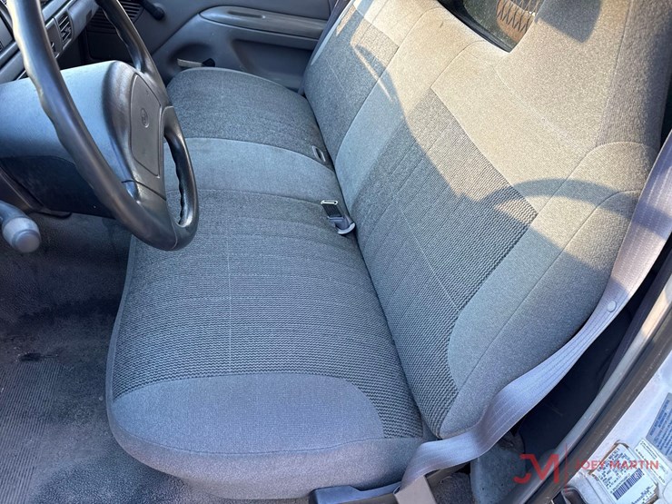 1996-ford-f350-xl-image-22