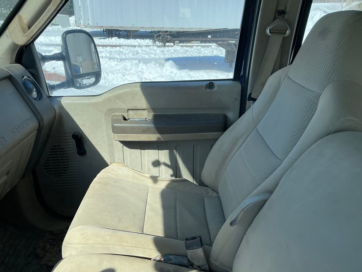 2008-ford-f350-image-36