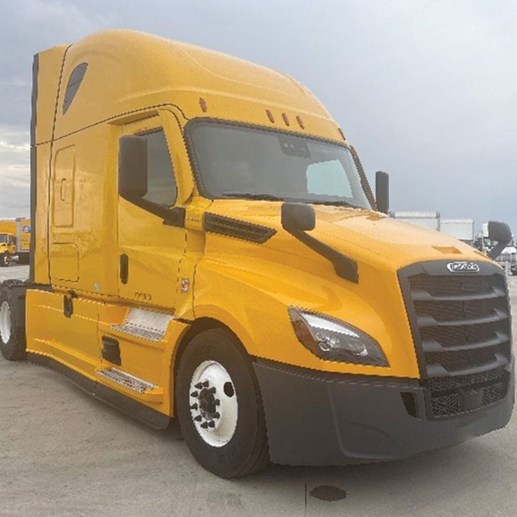 2022 FREIGHTLINER CASCADIA 126