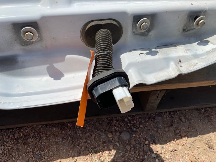 1998-dodge-2500-image-21