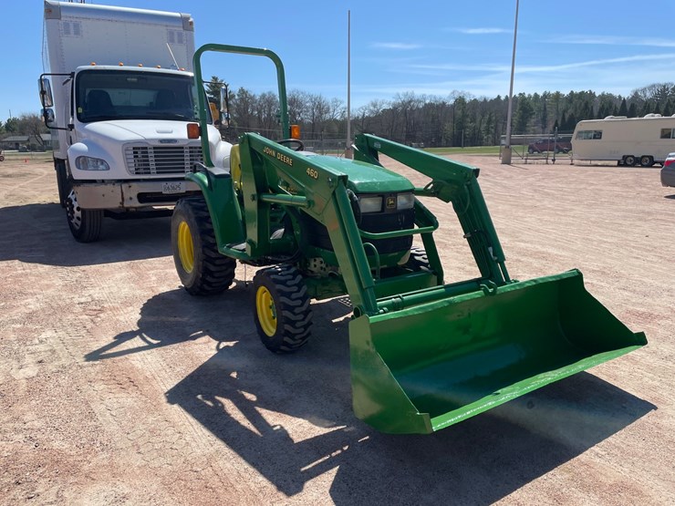 john-deere-4200-image-3