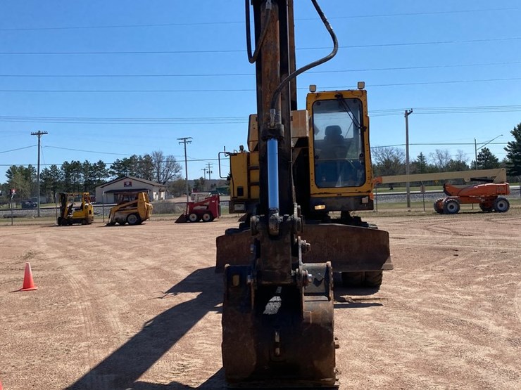 1996-akerman-ew200-image-2