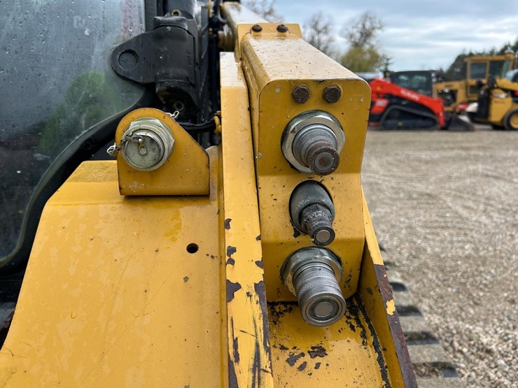 2018-caterpillar-289d-image-11